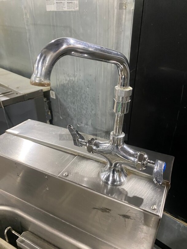 WOW! Frymaster Commercial Electric Powered Pasta Cooker! With Pasta Basket! All Stainless Steel! On Legs! WORKING WHEN REMOVED! Model: 8BCSD SN: 0706KN0010! 208V 1 Phase!
 - Image 9 of 10