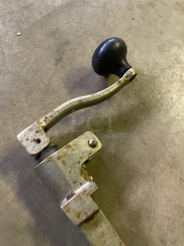 Stainless Steel Commercial Manual Can Opener! - Image 2 of 3