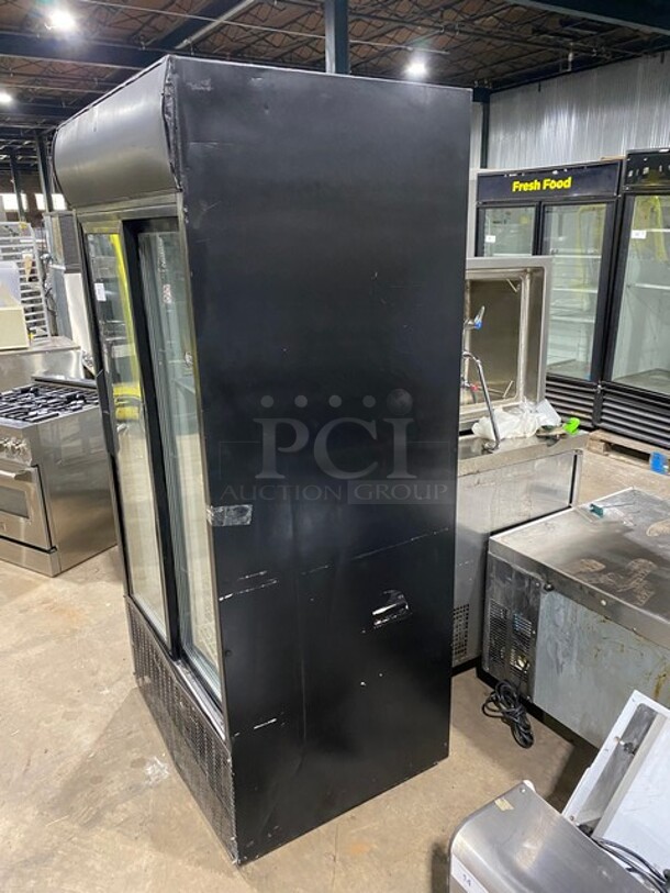 True Commercial 2 Sliding Door Reach In Refrigerator Merchandiser! With View Through Doors! With Poly Coated Racks! Model: GDM33 SN: 13089041 115V 60HZ 1 Phase - Image 3 of 8
