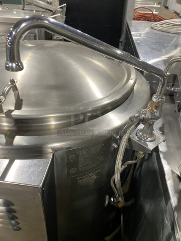 Groen Commercial Natural Gas Powered Jacketed Self-Contained Soup Kettle! All Stainless Steel! On Legs! Model: AH140 SN: 1380 - Image 5 of 9