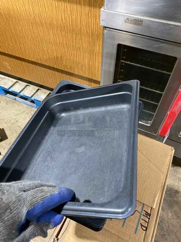 Cambro Black Poly 1/2x2.5" Food Containers! 8x Your Bid! - Image 5 of 8