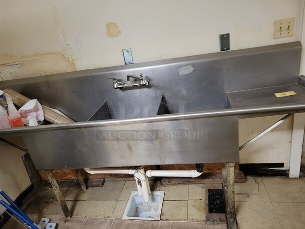 3 Compartment Sink! - Image 5 of 5