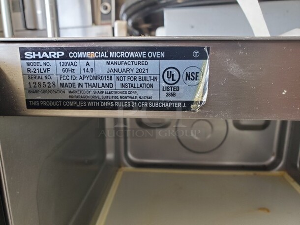 SHARP R-21LVF Commercial Microwave Oven 1000W/R 120V 20WX15DX12H - Image 5 of 5