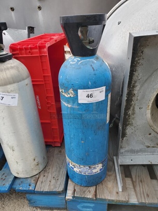 CO2 Tank - Image 2 of 2