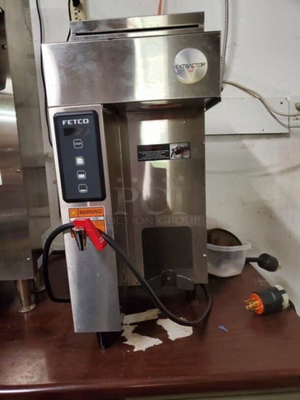 Fetco CBS-1131 XV+ Extractor Single Station Coffee Brewer 120V - Image 2 of 5