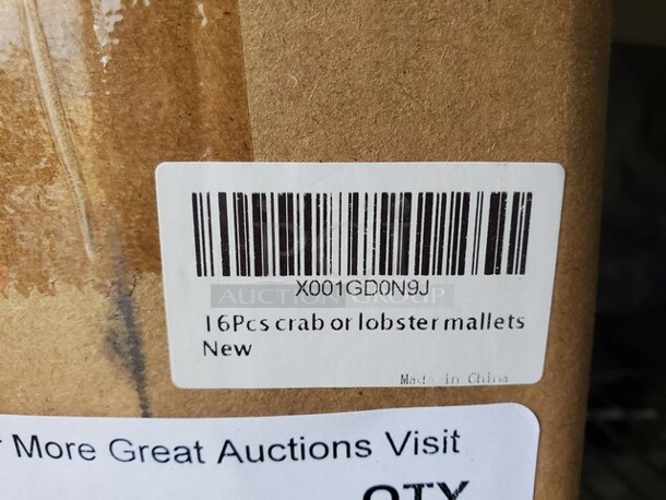 One Lot of Crab/ Lobster Mallets
New in box - Image 2 of 2