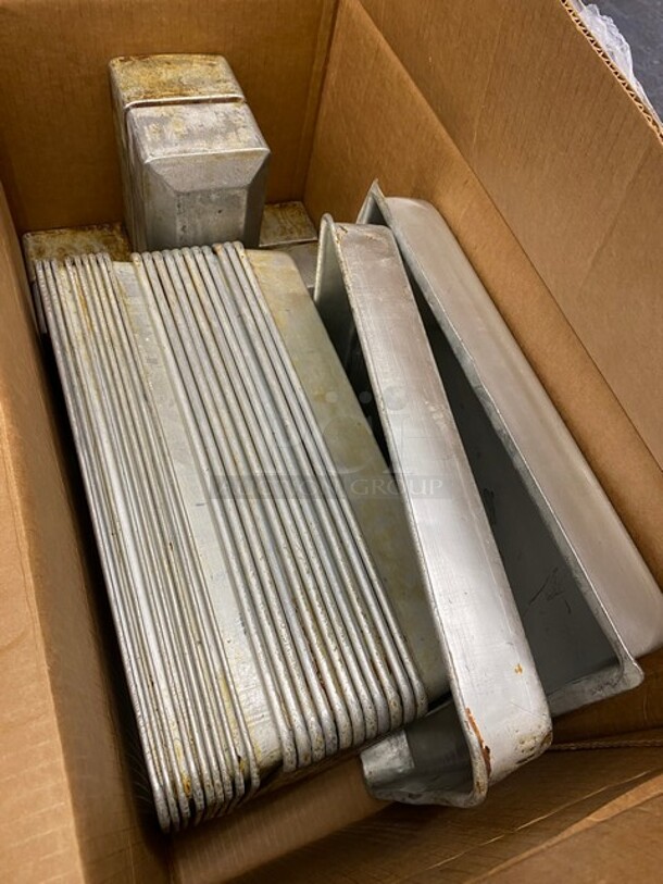 All One Money! Square Half Sheets, And Cross Baking Molds! - Image 4 of 4