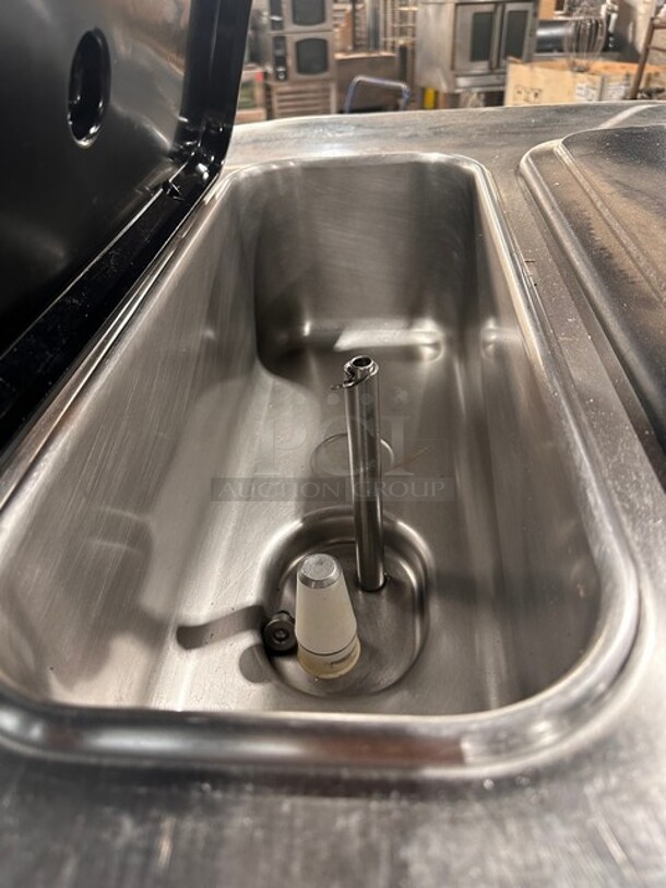 Taylor Crown Commercial 3 Handle Ice Cream Machine! All Stainless Steel! On Casters! Model: C72333 SN:M3087052 208-230V 1PH - Image 5 of 9