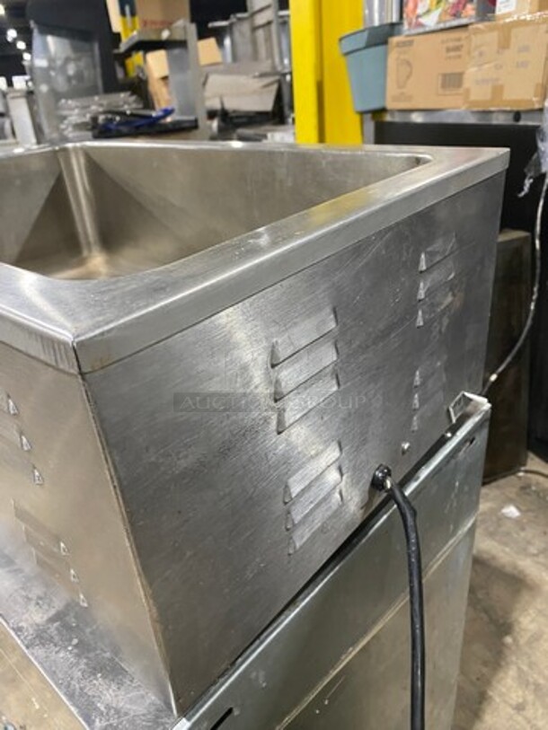 Nemco Commercial Countertop Single Well Food Warmer! All Stainless Steel! Model: 6055A - Image 4 of 8