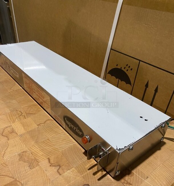 NEW! APW Wyott High Wattage Calrod Strip Warmer With Toggle Controls! MODEL FD24H SN:8021122010024 120V 1PH! Working!  - Image 4 of 9