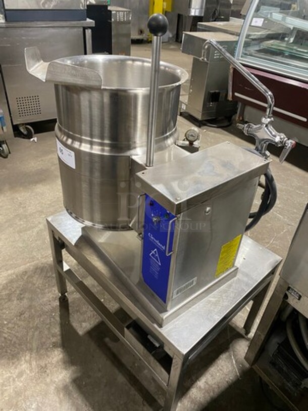 Cleveland Commercial Electric Powered Tilting Soup Kettle! All Stainless Steel! On Legs! Model: KET6T SN: WT504700A01 - Image 2 of 11