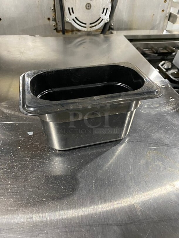 Cambro Black Poly Food Containers! 5x Your Bid! - Image 2 of 4
