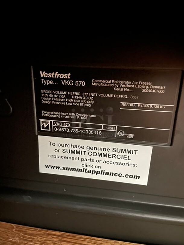 Vestfrost Commercial Wine Cooler! SN: 20040407600 115v  - Image 6 of 9