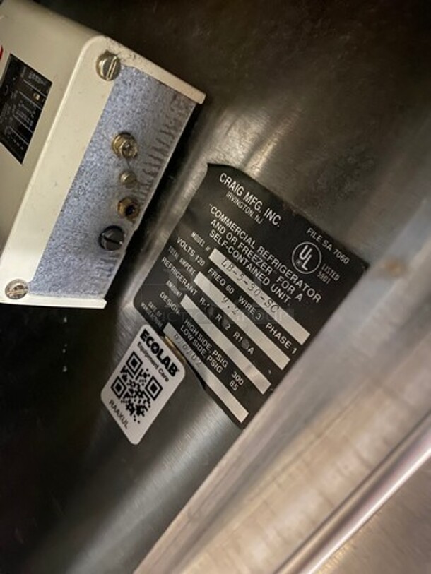 Craig Commercial Refrigerated Food Serving Station Counter/ Cold Pan! With Sneeze Guard! Stainless Steel Body! On Casters! Model: LB530SC 115V 1 Phase - Image 10 of 11