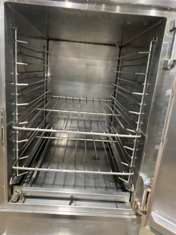Alto Shaam Commercial Electric Powered COOK-N-HOLD Oven! All Stainless Steel! On Casters! Model: 1200THIII SN: 564782 208/240V 1 Phase - Image 5 of 8
