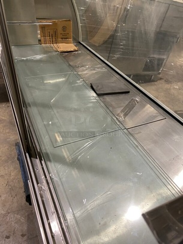 Commercial Refrigerated Deli/Bakery Display Case Merchandiser! With Curved Front Glass! With Rear Access Doors! Stainless Steel! - Image 5 of 10