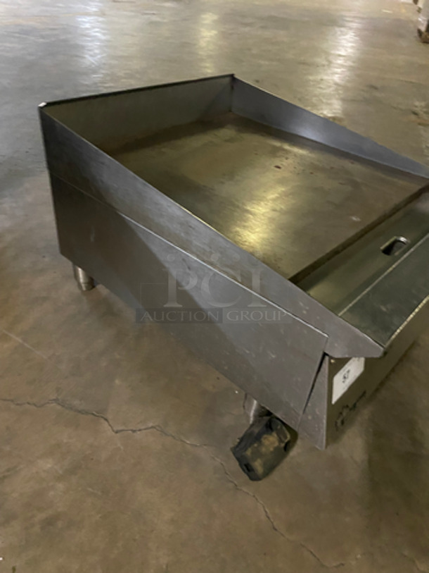 Star Ultra Max Commercial Countertop Electric Powered Flat Griddle! With Back & Side Splashes! All Stainless Steel! On Legs! - Image 4 of 7