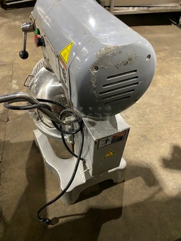 GREAT! Adcraft Commercial 20QT Planetary Mixer! With Mixing Bowl And Bowl Guard! With Whisk, Paddle, And Spiral Hook Attachments! Model: PM20 SN: 1605204 120V 60HZ 1 Phase - Image 4 of 9