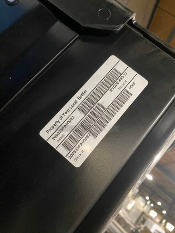 Royal Vendors Commercial Drink Vending Machine! 10 Drink Selections! With Bill And Coin Acceptor! Suitable For Indoor And Outdoor Use! Model: RVCDE65010 SN: 200333FA00092 115V 60HZ 1 Phase - Image 4 of 9