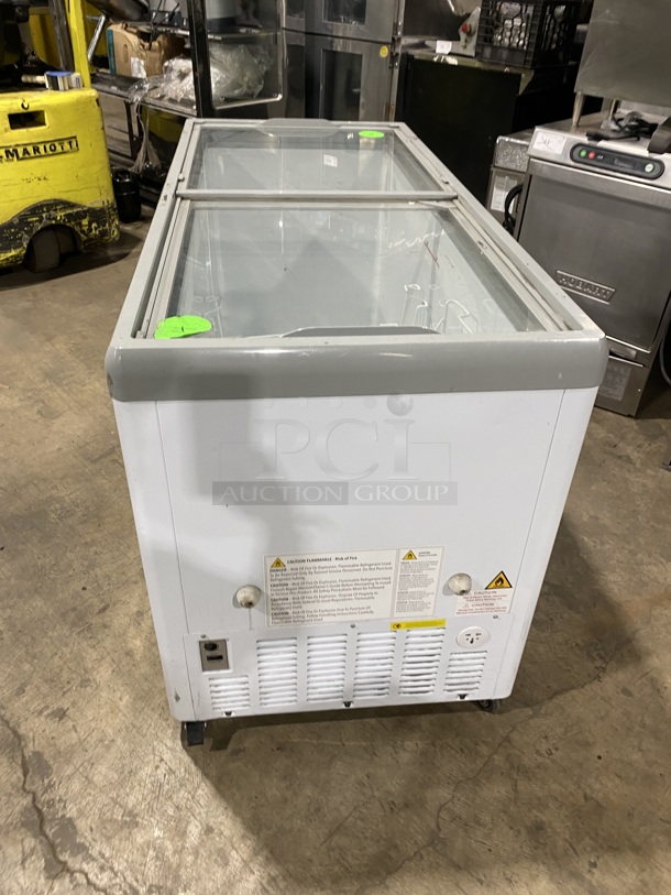 Kelvinator Commercial White Ice Cream Dipping/Display Freezer! MODEL: KCNF140WH SN:33170 115V! Working When Removed! On Casters! - Image 3 of 7