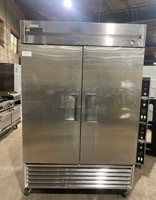 Wow! True Commercial 2 Door Reach In Cooler! Poly Coated Racks! All Stainless Steel! On Casters! MODEL T49 SN:1708160 115V 1PH 