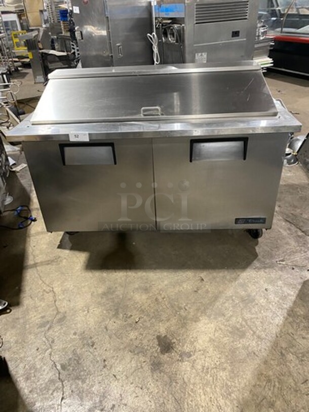 True Commercial Refrigerated Sandwich Prep Table! With 2 Door Underneath Storage Space! All Stainless Steel! On Casters! WORKING WHEN REMOVED! Model: TSSU6024MBST SN: 5175478 115V 60HZ 1 Phase - Image 9 of 10