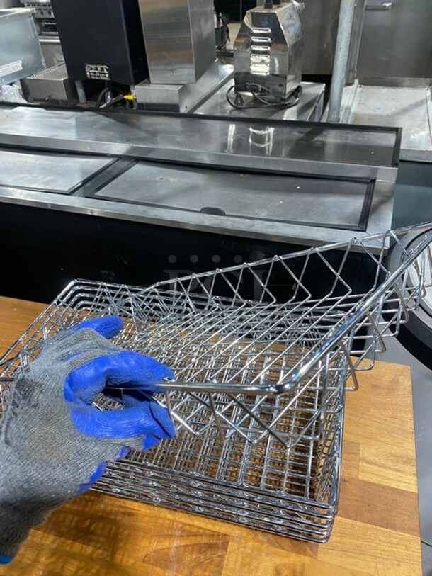 Commercial Wire Baskets! 6x Your Bid! - Image 6 of 6
