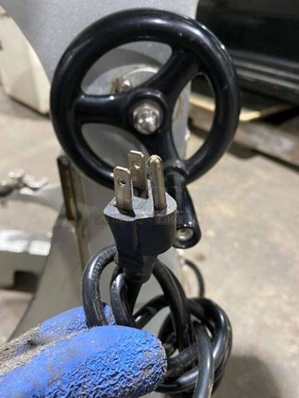 Boxer Commercial Countertop 20Qt Planetary Mixer! Model: MIX5120 SN: C410010166 - Image 9 of 10