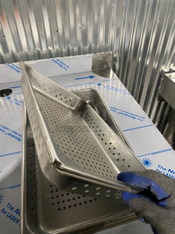All Stainless Steel Full Size Perforated Hotel Pan! 4 x Your Bid! - Image 3 of 6