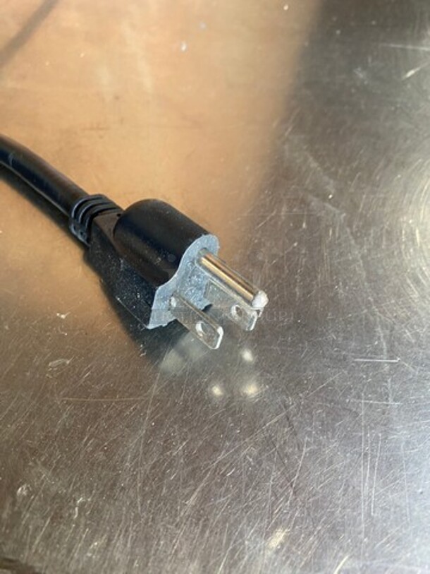 Winco Commercial Countertop Single Well Food Warmer! All Stainless Steel! Model: FWS600 SN: FWS60010014895 120V - Image 8 of 8