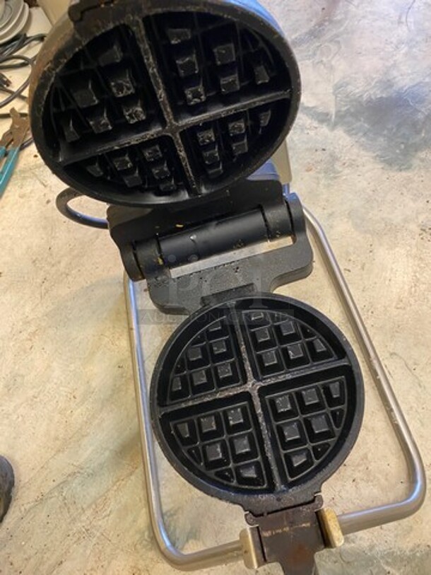 Golden Malted Commercial Countertop Rotating Waffle Maker! WORKING WHEN REMOVED! - Image 6 of 8
