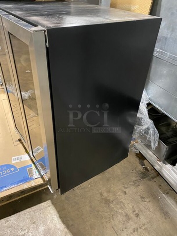 NEW! OUT OF THE BOX! SCRATCH-N-DENT! Whynter French Door Dual Zone Wine And Beer Can Cooler! With Through Doors! Wooden Wine Racks And Metal Racks! 20 Wine Bottle 60 Beer Can Capacity! Model: BWB2060FDS 115V - Image 3 of 11