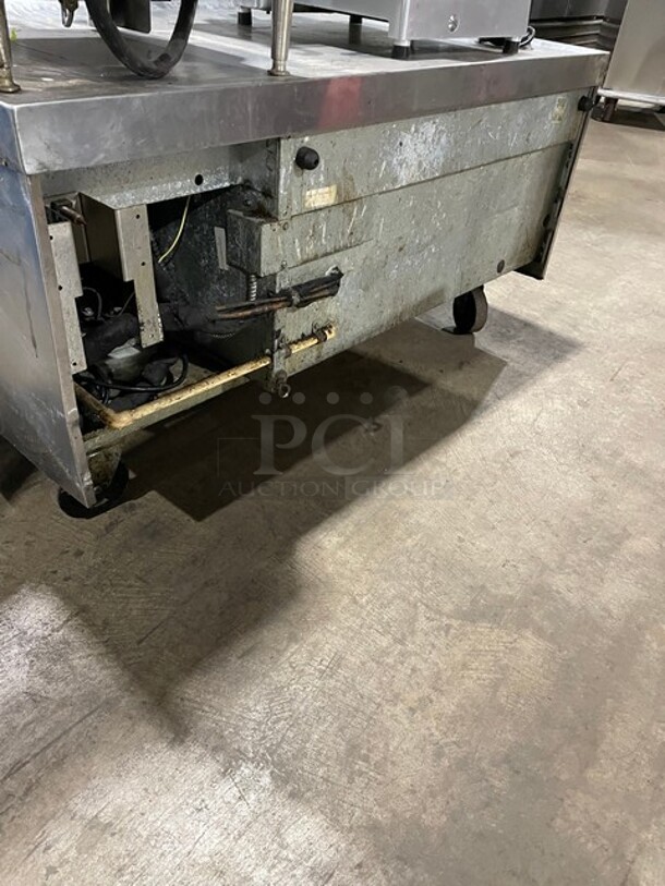 Delfield Commercial Refrigerated 2 Drawer Chef Base! All Stainless Steel! On Casters! 115V 1 Phase! Model: F2952C SN: 0908150001697! - Image 4 of 7