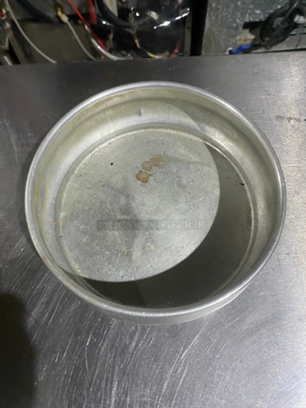 Round Metal Baking Pans! 3x Your Bid! - Image 3 of 4