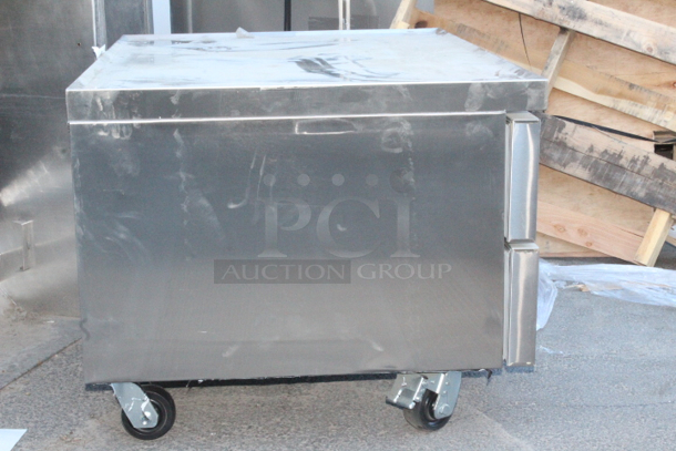 BRAND NEW SCRATCH & DENT! Avantco CBE-48-HC 48" 2 Drawer Refrigerated Chef Base. 115v S/N: 945852485 7032 2312 48-3/8x32-1/8x25-3/16 - Image 3 of 7