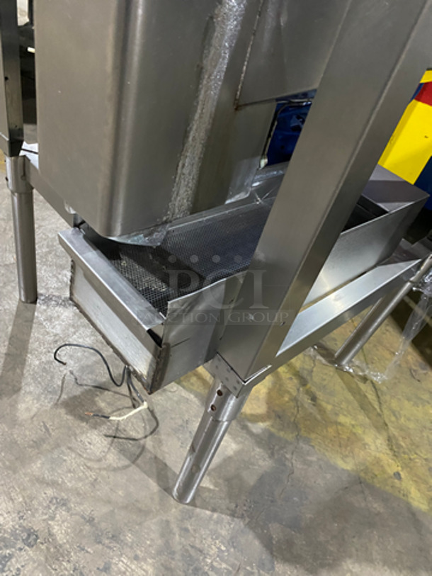 SWEET! Knight Commercial Upright Pass-Through Dishwasher! All Stainless Steel! On Legs! Model: KLE175 - Image 9 of 11