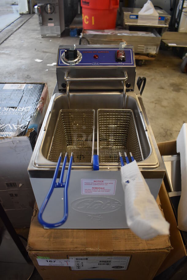 BRAND NEW IN BOX! Globe PF16E Stainless Steel 16 lb. Electric Countertop Fryer w/ 2 Metal Fry Baskets. 208/240 Volts, 1 Phase. 11x18x15. Tested and Working!