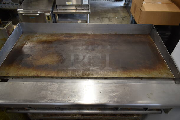 Asber Stainless Steel Commercial Countertop Gas Powered Flat Top Griddle w/ Stainless Steel Equipment Stand on Commercial Casters. - Image 2 of 6