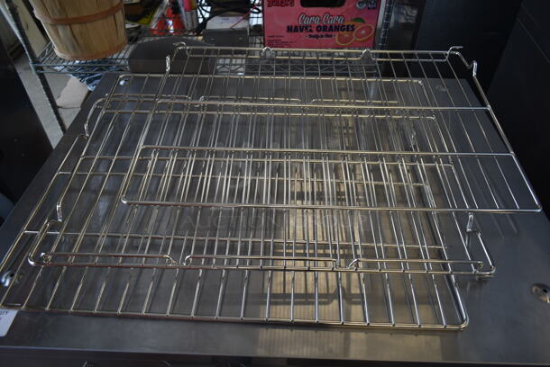 BRAND NEW SCRATCH AND DENT! 2023 Mainstreet FGC100 Stainless Steel Commercial Natural Gas Powered Full Size Convection Oven w/ View Through Doors, Metal Oven Racks and Thermostatic Controls. No Legs. Comes w/ Gas Hose Kit! 54,000 BTU - Image 8 of 11