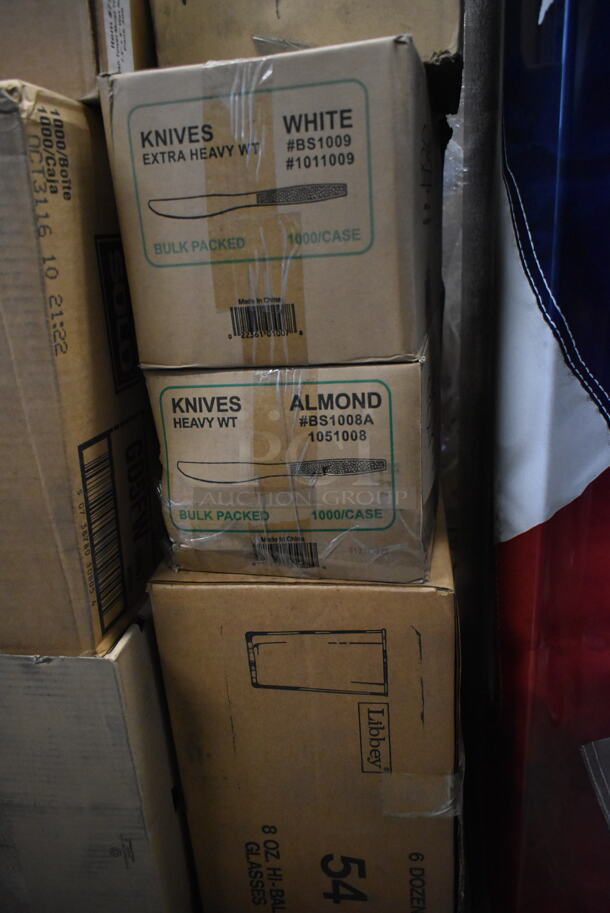 PALLET LOT of 55 BRAND NEW! Boxes Including Almond Heavy Weight Poly Knives, 52101 Micro Twin Bath Tissue Dispenser, Solo Cups, Libbey 5203 11 oz Glass Mugs, Arcoroc Syrup Pourers, Arcoroc Glasses, Solo Teaspoons, Karat Poly Spoons. 55 Times Your Bid! - Image 3 of 12