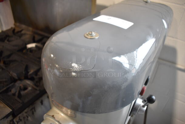 Hobart Model D330 Metal Commercial Floor Style 30 Quart Planetary Dough Mixer w/ Stainless Steel Mixing Bowl and Paddle Attachment. 208 Volts, 1 Phase. 22x32x51 - Image 7 of 8
