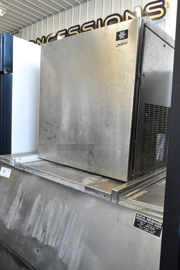 Manitowoc RF2200W Metal Commercial Ice Head on Commercial Bin. 220 Volts, 1 Phase.  - Image 6 of 6