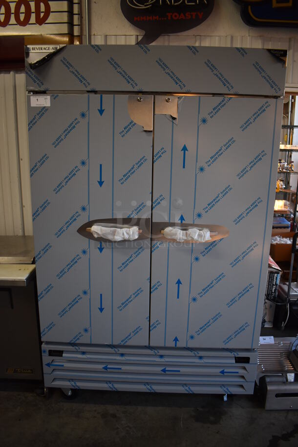 BRAND NEW! Beverage Air HBRF49HC-1-A Stainless Steel Commercial 2 Door Reach In Cooler Freezer Combo Unit on Commercial Casters. Comes w/ Poly Coated Racks. 115 Volts, 1 Phase. 51.5x32x84. Tested and Working! - Image 2 of 12