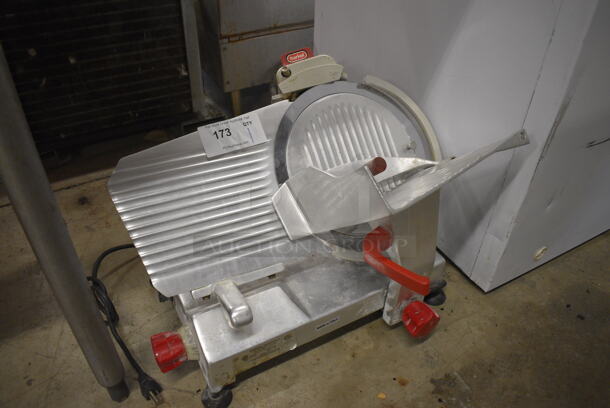 Berkel Model 827-E Metal Commercial Countertop Meat Slicer w/ Blade Sharpener. 115 Volts, 1 Phase. 22x17x15. Tested and Working! - Image 3 of 6