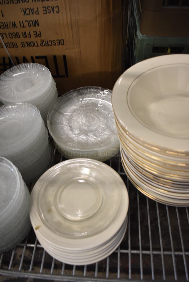 ALL ONE MONEY! Tier Lot of Various Items Including Glass and Ceramic Plates - Image 4 of 10