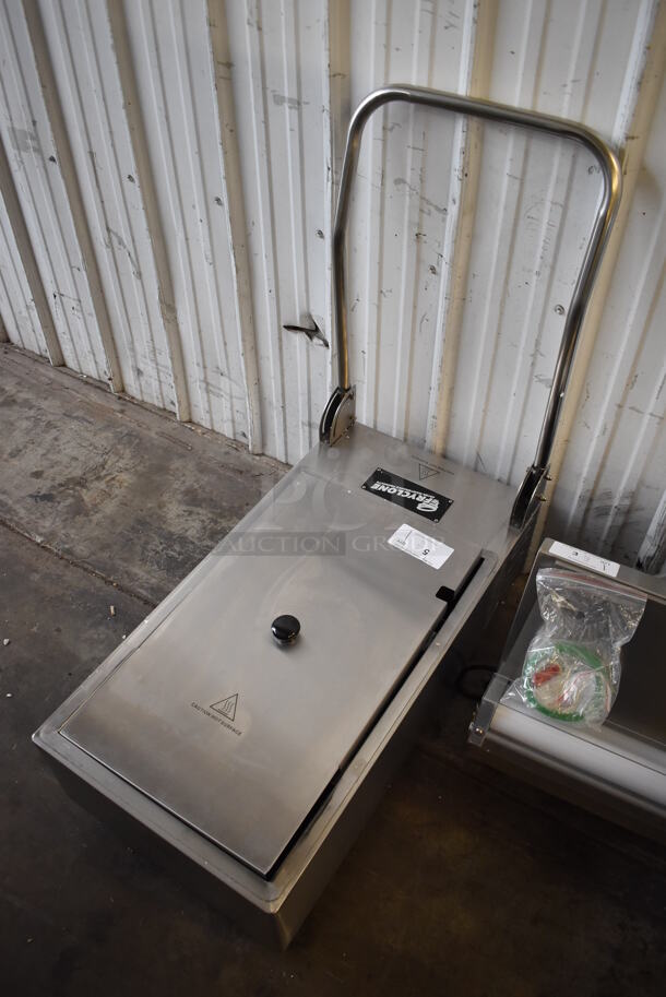 BRAND NEW! Fryclone 259FLTRM50 Stainless Steel Commercial Portable Oil Filtration System for Fryers on Commercial Casters. 120 Volts, 1 Phase. 17x33x36 - Image 2 of 7