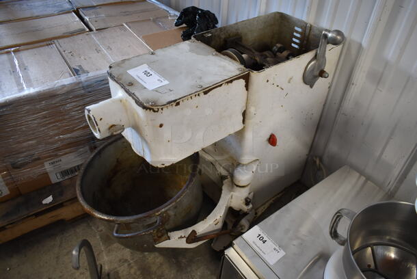 Metal Commercial Planetary Dough Mixer w/ Metal Mixing Bowl, Dough Hook, Paddle and Whisk Attachments. Tested and Working! - Image 3 of 8