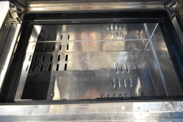 Centaur CPR-67 Stainless Steel Commercial Pizza Prep Table on Commercial Casters. 115 Volts, 1 Phase. Tested and Working! - Image 4 of 8