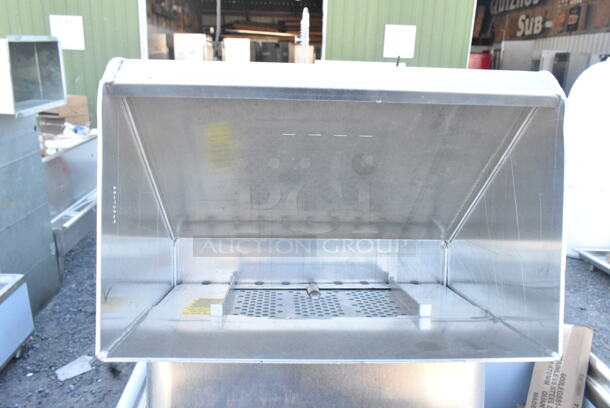 BRAND NEW SCRATCH AND DENT! Shortening Shuttle® SS-709-T 80 lb. Waste Oil Transport Container - Image 5 of 6