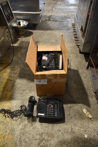 ALL ONE MONEY! Lot of 7 Corded Office Telephones Including Astra 9120. 